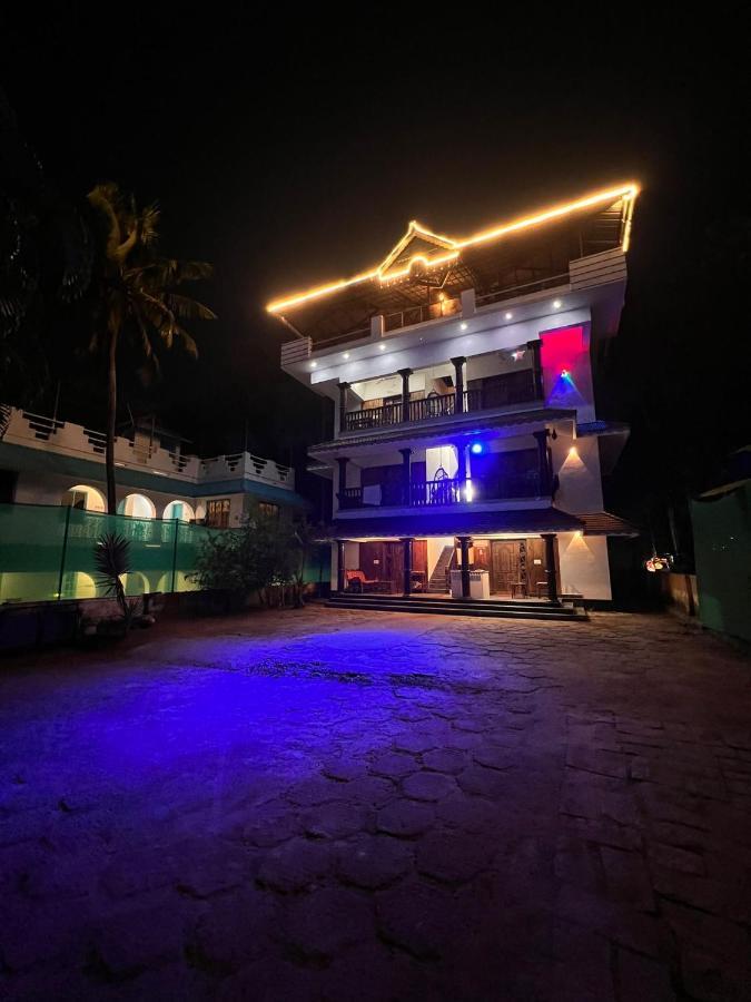 Mohans Ayurvedic Beach Resort Варкала Экстерьер фото